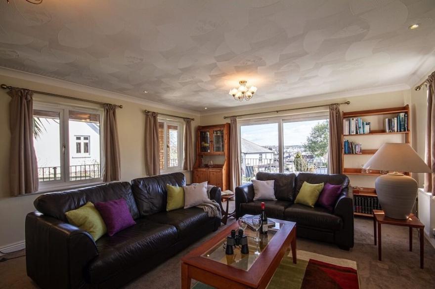 5 Star Spacious Modern House in Wadebridge Cornwall.