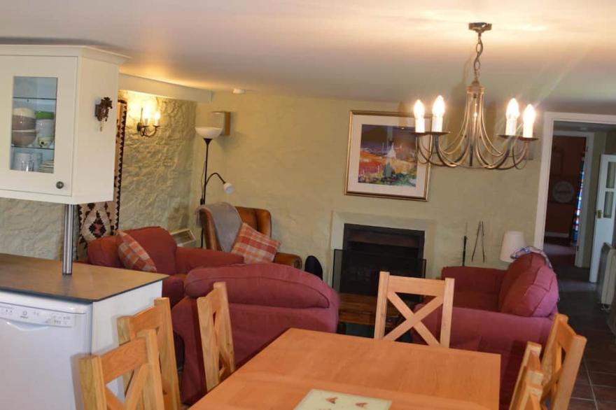 Beautifully Renovated Stone Cottage Secluded In a valley With Stunning Views