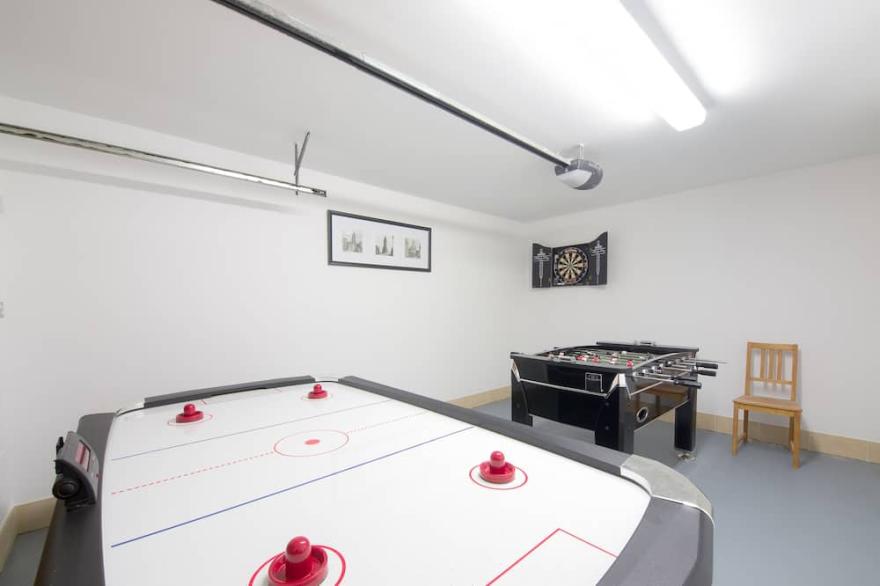 Boutique Detached Farm House With Hot Tub 14 guests