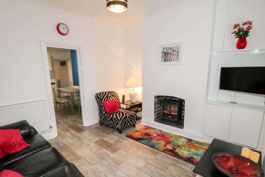 HIGH TIDES, country holiday cottage in Scarborough