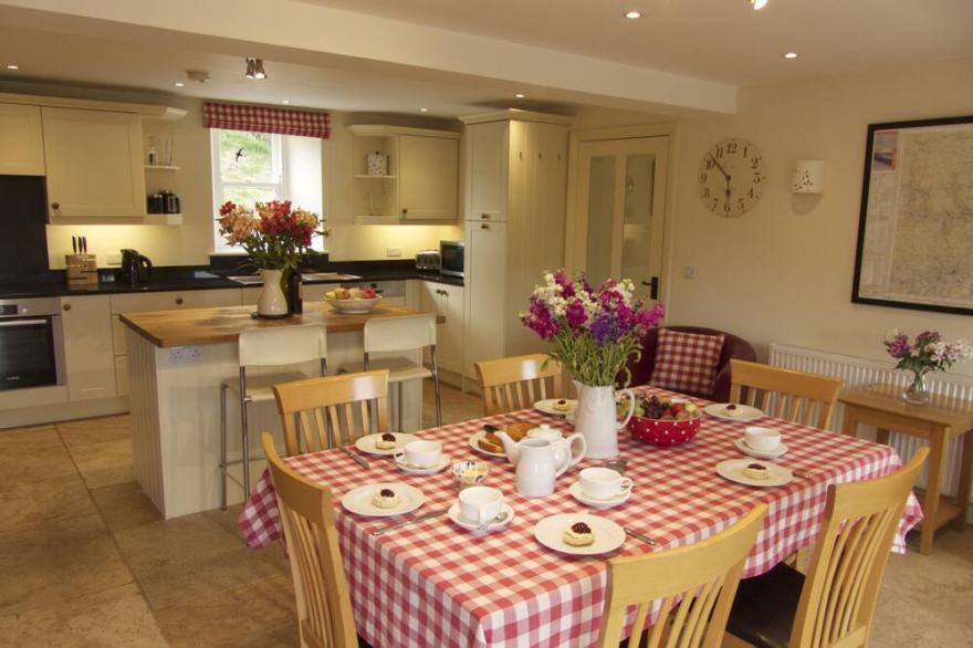 Laykin Cottage, Low Row Near Richmond In The Yorkshire Dales