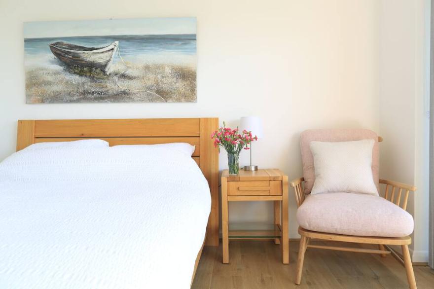 LUXURY OCEAN VIEW HOUSE Southbourne seafront, between Bournemouth/Christchurch