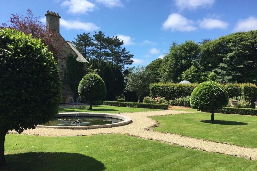 Apartment at Clowance Estate and Country Club with luxury swimming pool