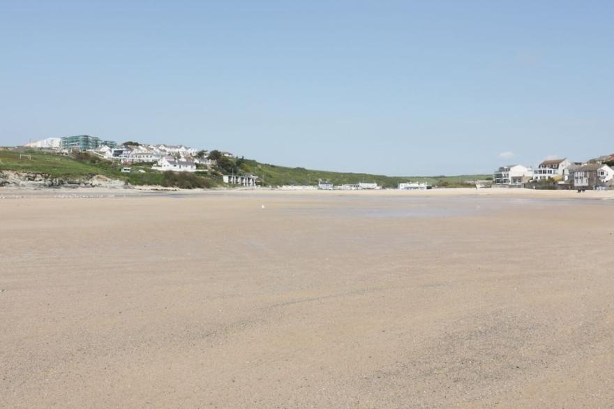 SEASHORE HOUSE, family friendly, country holiday cottage in Porth