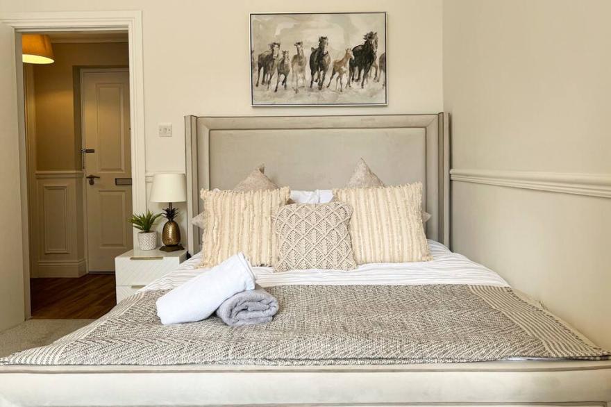 Blythswood Apartment 3