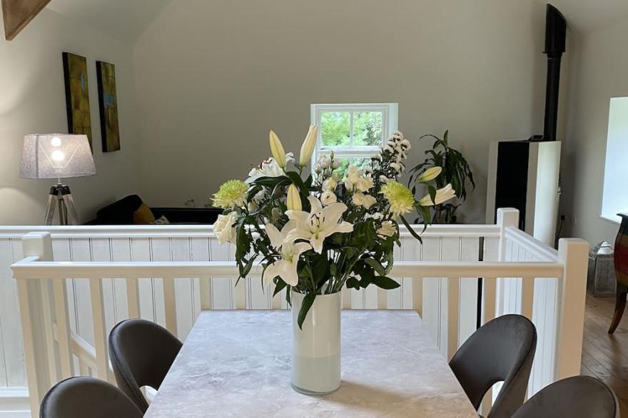 Luxury boutique 2 bed cottage nestled in the iconic Peak District