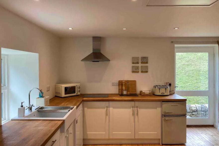 Luxury boutique 2 bed cottage nestled in the iconic Peak District