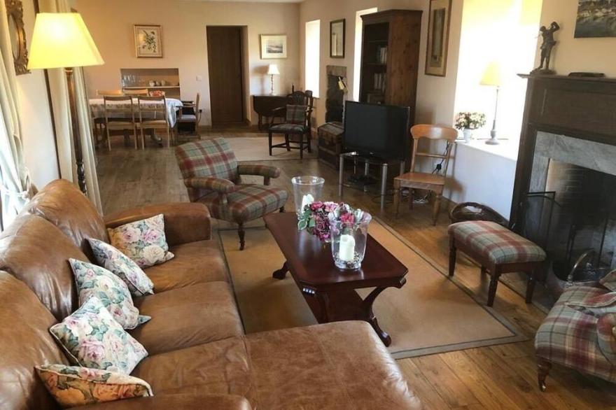 3 bedroom Historic Cottage With View Over Aberlady Bay