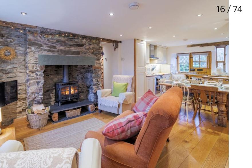 CHARACTERFUL LAKELAND COTTAGE  .  WIFI,SKY TV, LOG FIRES, PRETTY LOCATION.