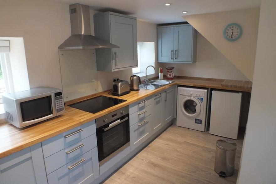 Pantiles Cottage in Rutland, the heart of England. Self catering, sleeps 4.