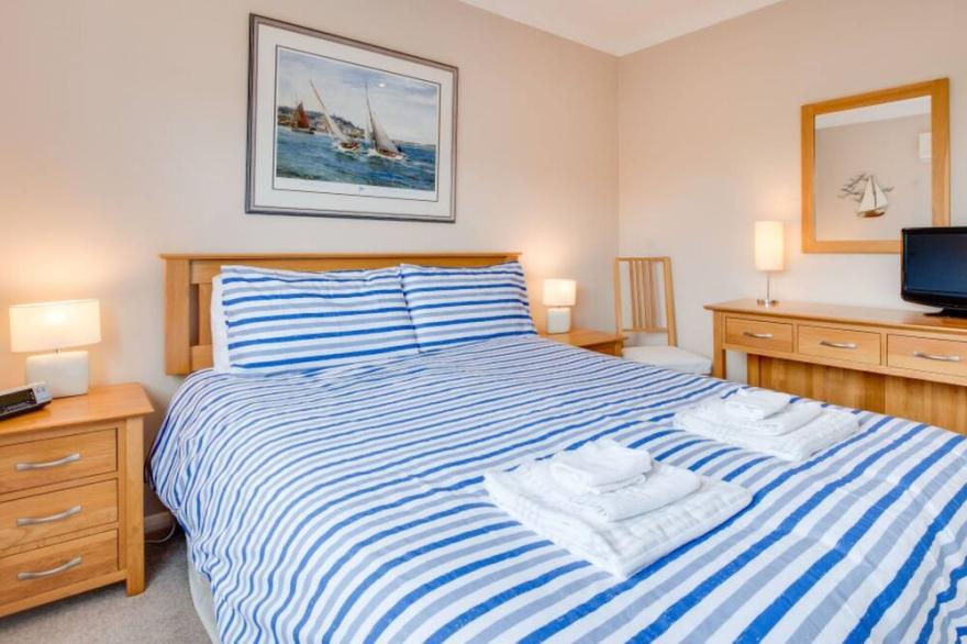 Nice apartment for 4 people with WIFI, TV and parking