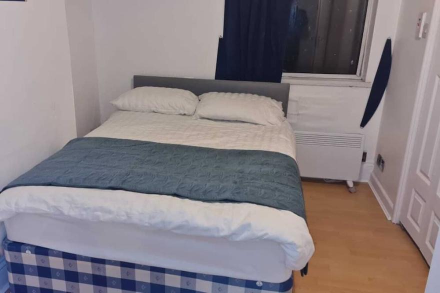 Stunning 1 bed flat in Newport-F3