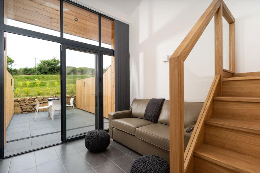 Delightful lodge in the Cornish countryside
