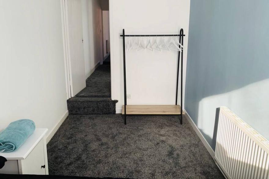 Beautiful New 3/4 Bed House in the heart of  Demontfort Uni - Leicester City