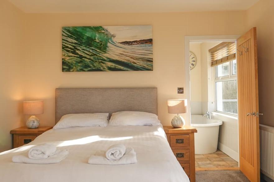 Hazelmere House [TJS9271], 4 Bed, sleeps 10