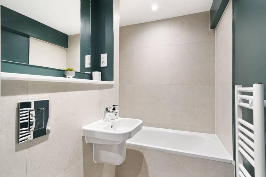 Stylish Central Manchester Duplex