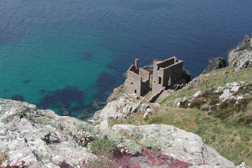 Former Village School in peaceful coastal location
