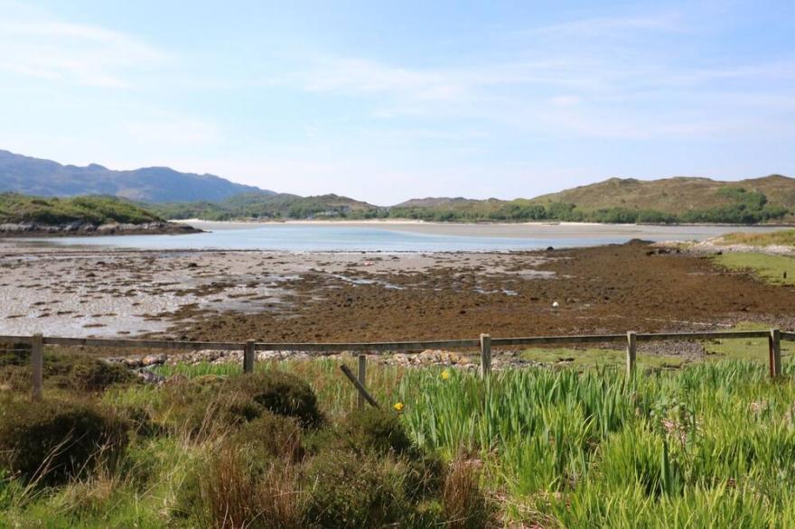 WESTHAVEN, family friendly, with open fire in Mallaig