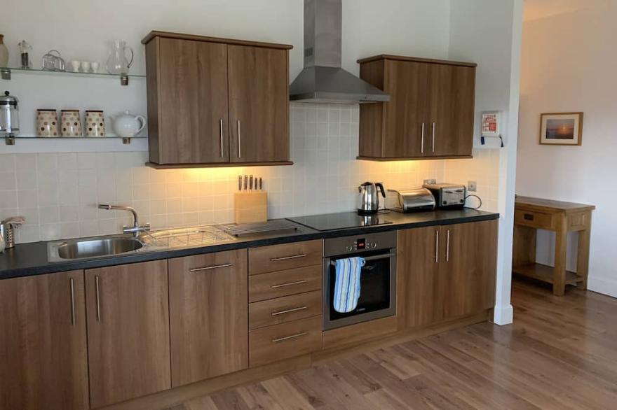 Flisk, Powgavie Cottages