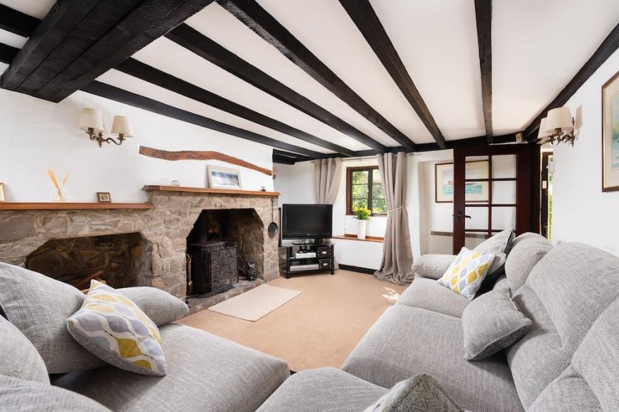 Crooked Lake - Charming countryside cottage