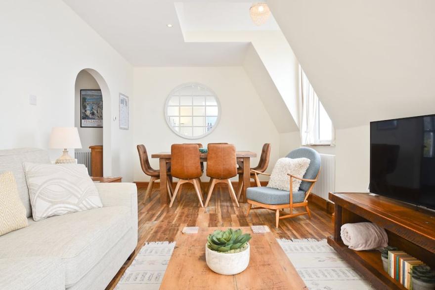 Stunning Seaside Retreat;  Unbeatable Sea Views & Close to Beach