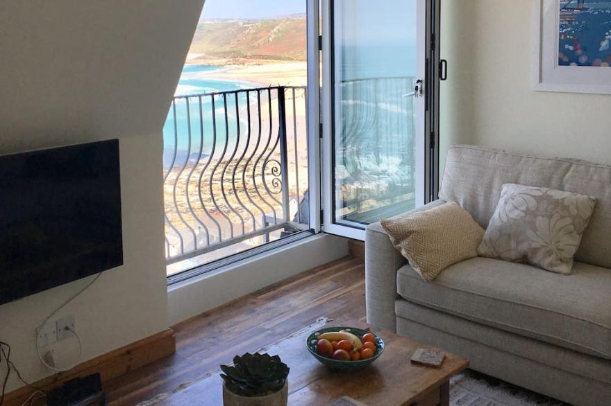 Stunning Seaside Retreat;  Unbeatable Sea Views & Close to Beach