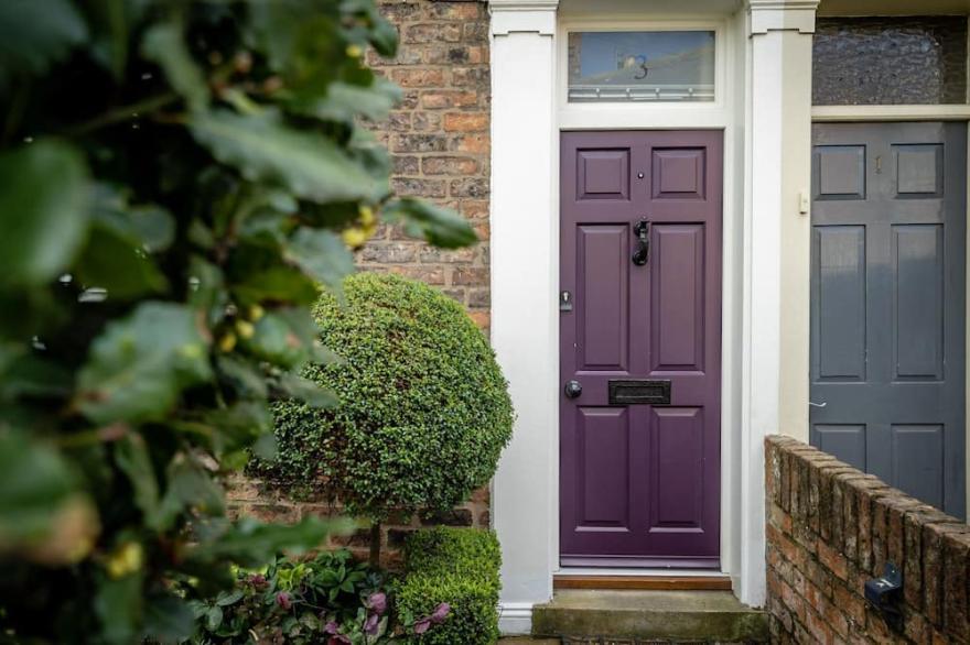 3 Darnborough Street -  a family break that sleeps 4 guests  in 2 bedrooms