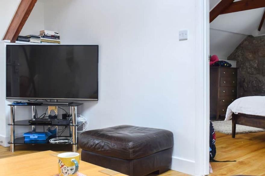 2 bedroom accommodation in Porthcurno