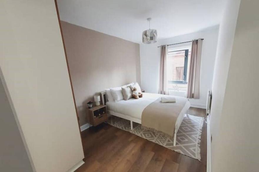 Best Location in Belfast! Free Parking-Luxury Accommodation