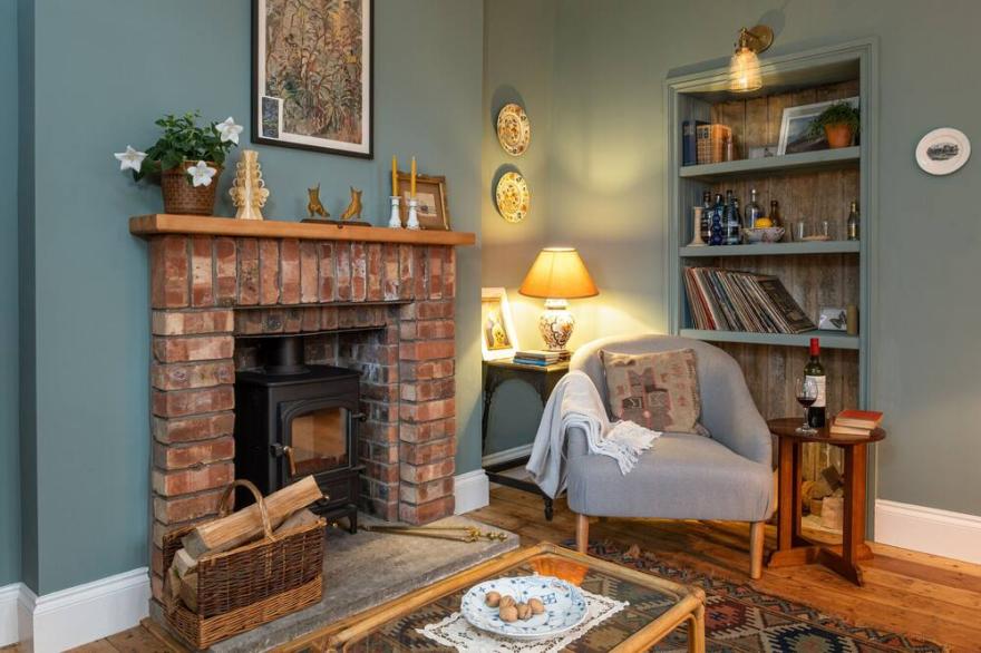 North Lodge - Luxury Lodge with Private Fishing Available