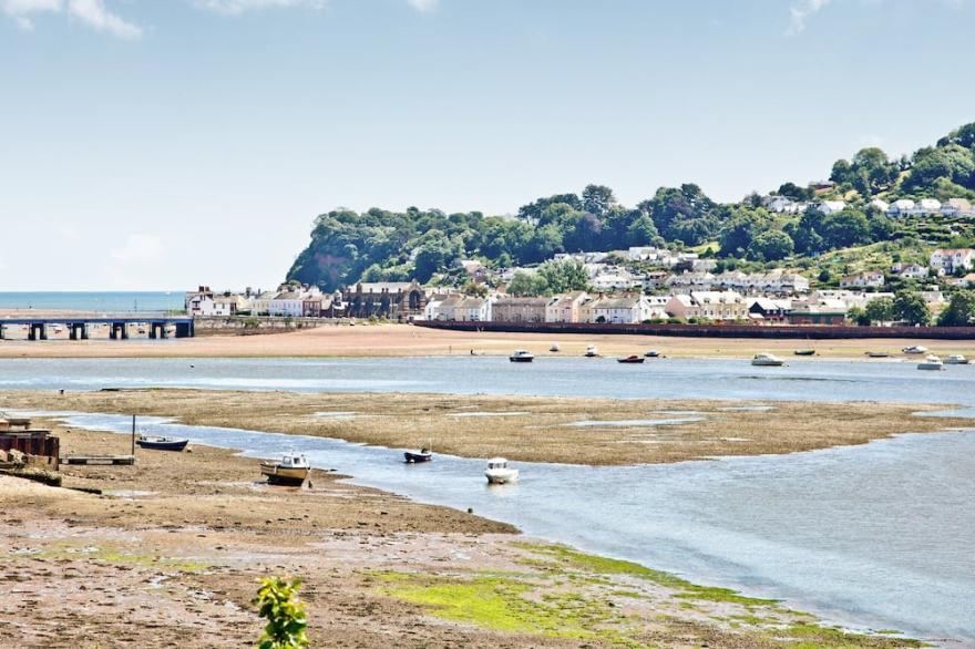 3 bedroom accommodation in Shaldon, near Teignmouth