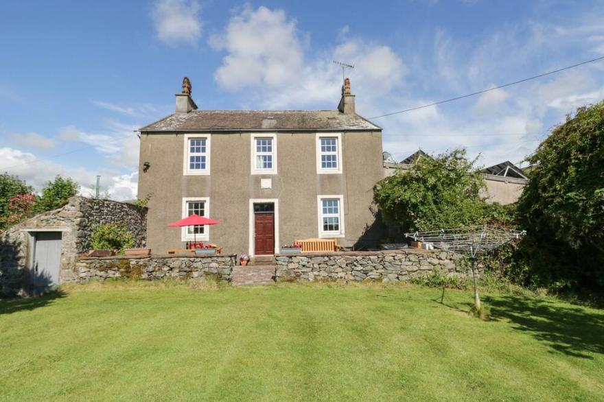 BECKSIDE FARM, family friendly, with a garden in Millom, Cumbria