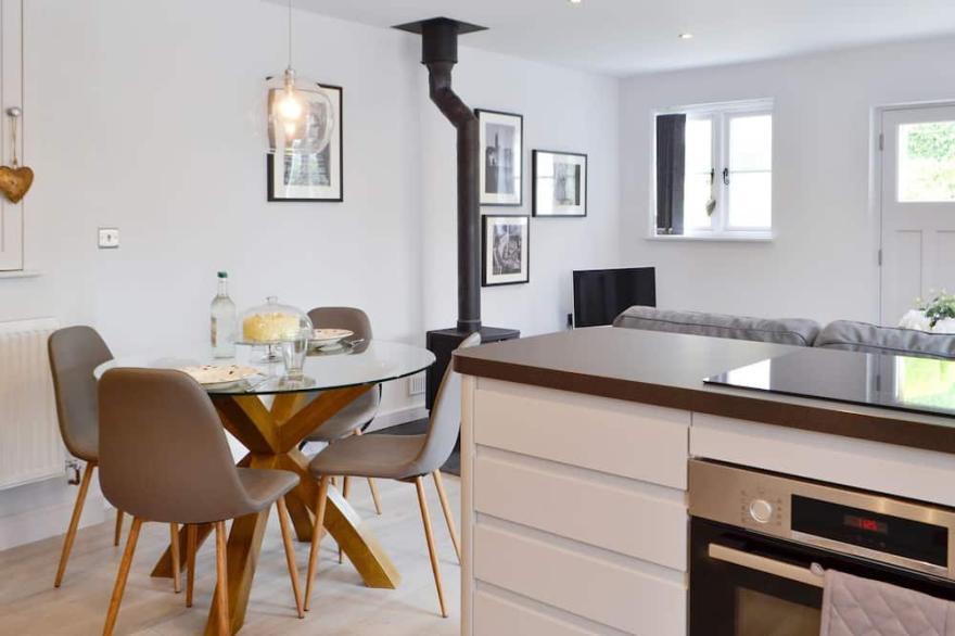 2 bedroom accommodation in Grosmont, near Abergavenny