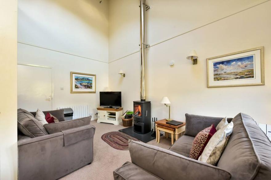 Walled Garden Mews 8 -  a mews cottage that sleeps 6 guests  in 2 bedrooms