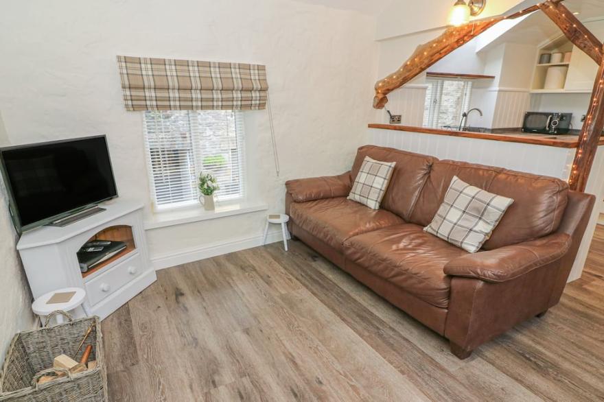 THE LANDINGS, with open fire in Kirkby Lonsdale