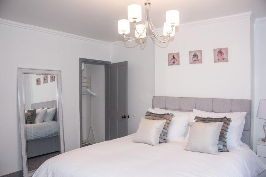 Nancy's Nook Newly Renovated