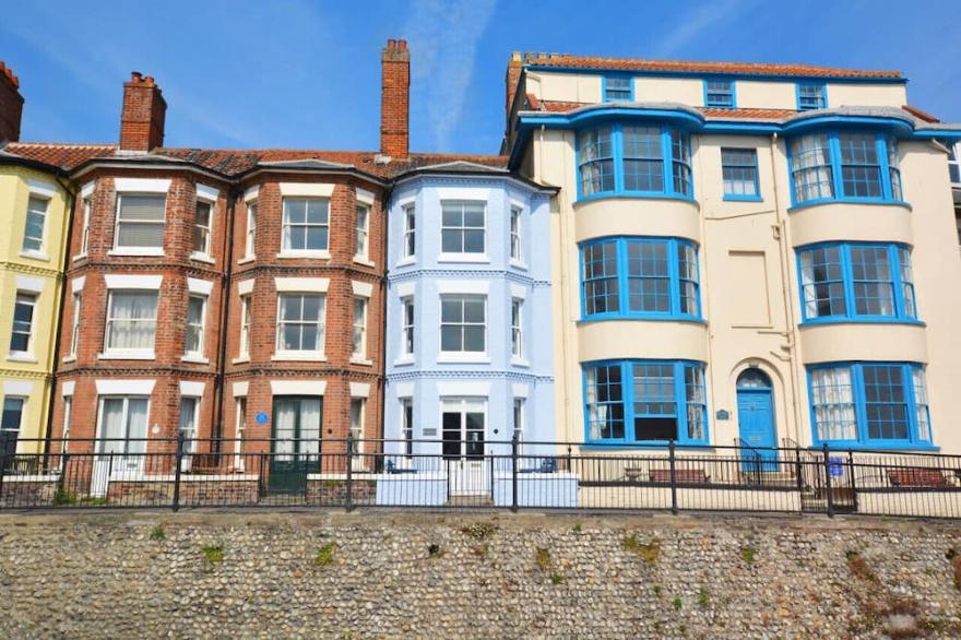Seaforth - Five Bedroom House, Sleeps 8