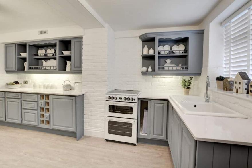 Seaforth - Five Bedroom House, Sleeps 8