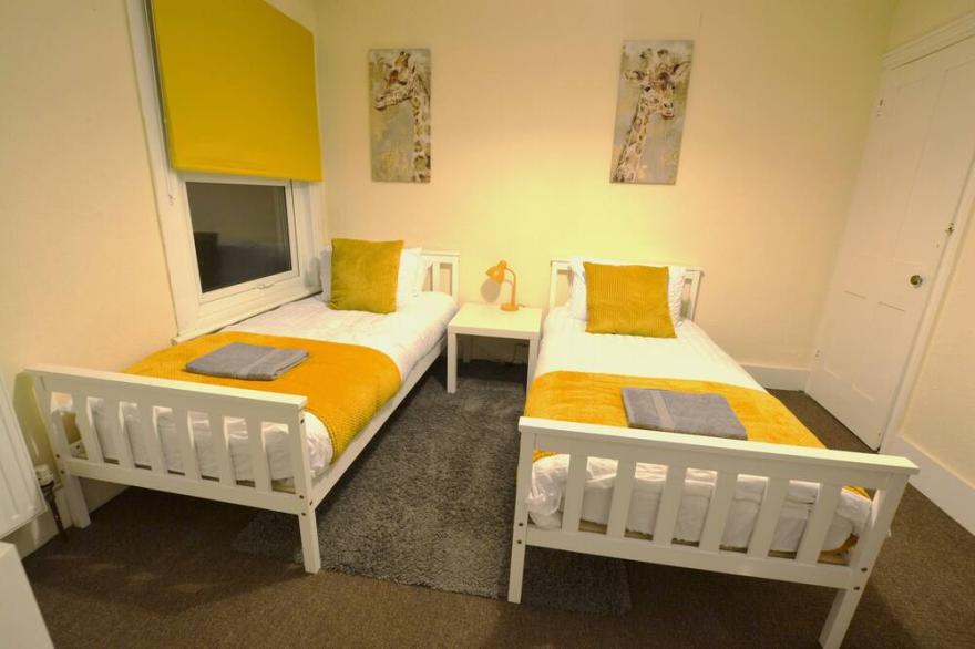 ★Rose House★ Entire House★ WiFi★ 4 Bed★ Garden★ Maidstone - Kent