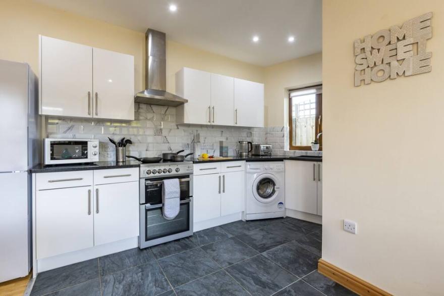 Charming 2-Bedroom Home in Truro