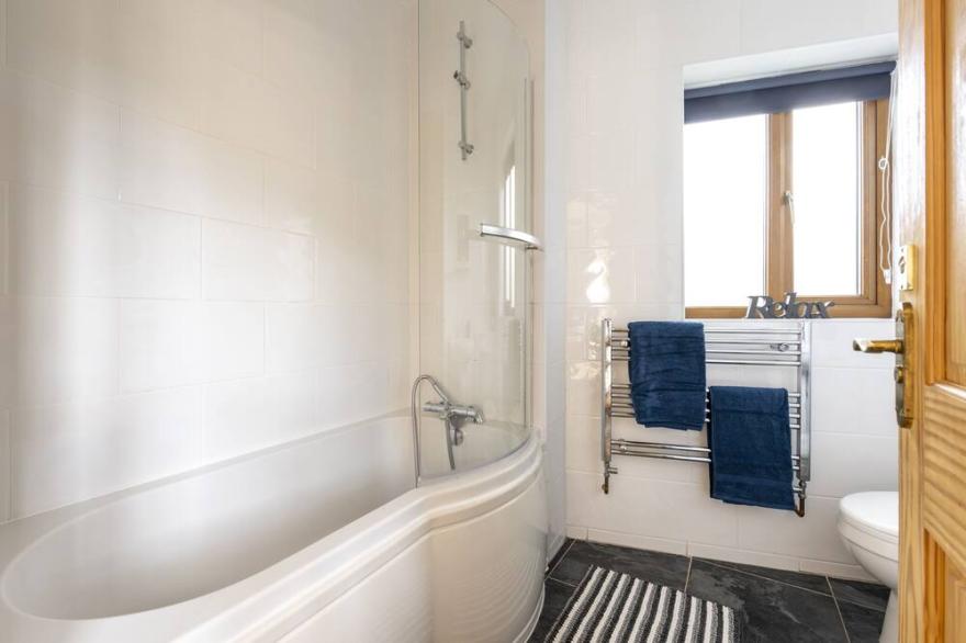 Charming 2-Bedroom Home in Truro