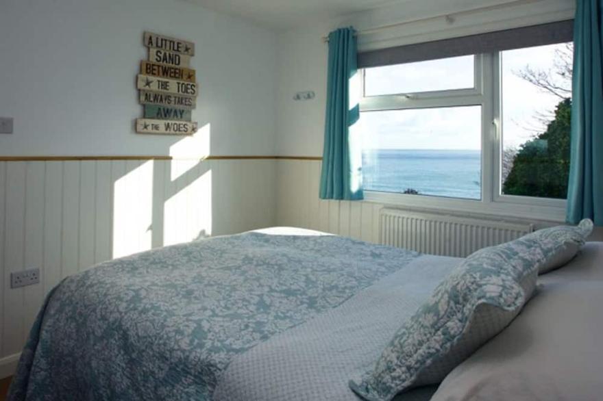 Seaglass, beautiful villa with spectacular sea views over Wheelers Bay, Ventnor