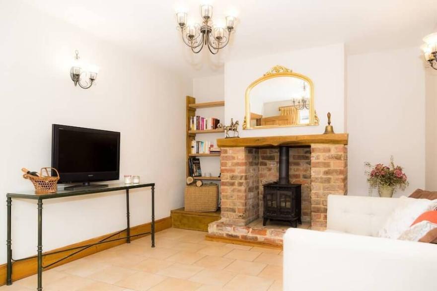 Piper Cottage, Bilbrough, York. Village Location.