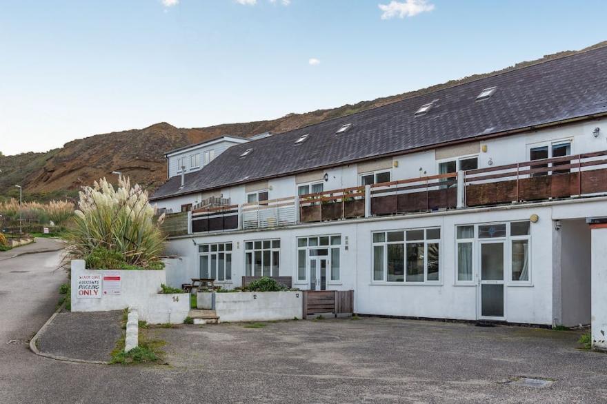 3 bedroom accommodation in Porthtowan