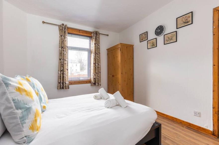 Beautiful 2 bedroom flat in Edinburgh
