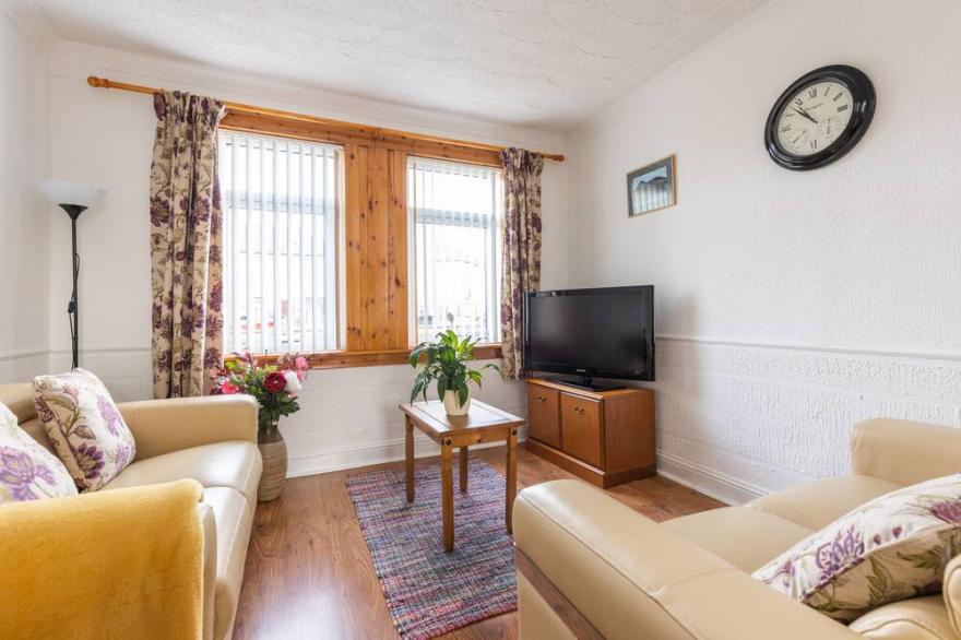 Beautiful 2 bedroom flat in Edinburgh