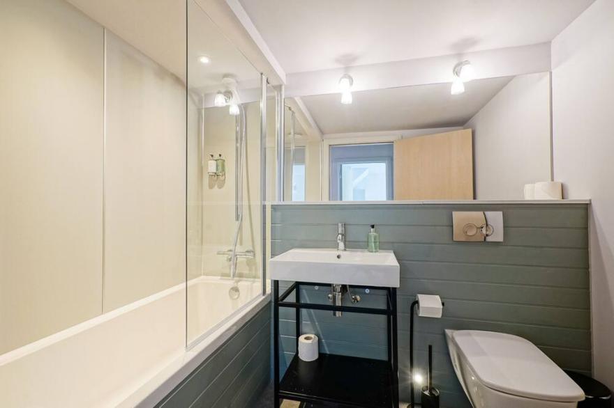 Luxury Family Lodge Sleeps up to 10