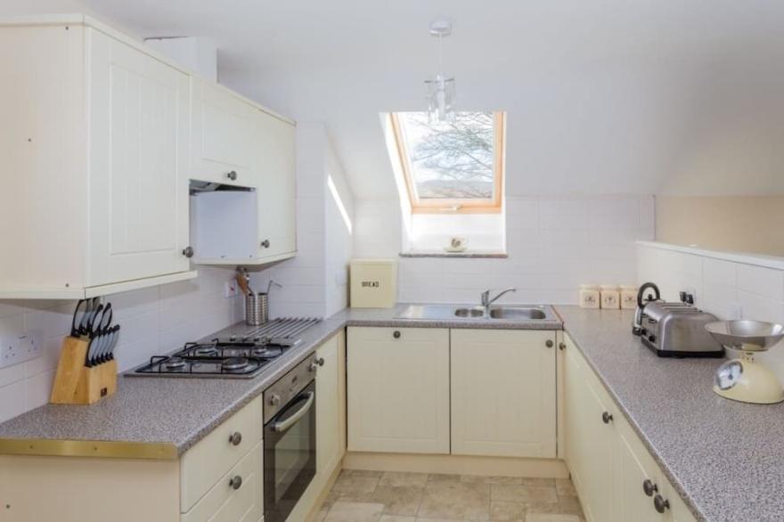 Merlin Cottages: 4* High Barn, Games Room, Nearby Outdoor Activities