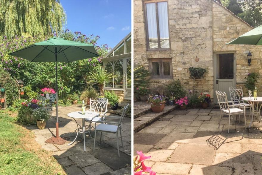 THE OLD CIDER HOUSE, character holiday cottage in Prestbury