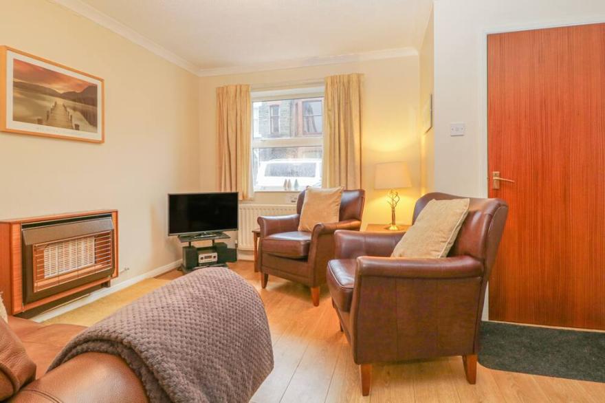 JILL'S COTTAGE, pet friendly in Keswick